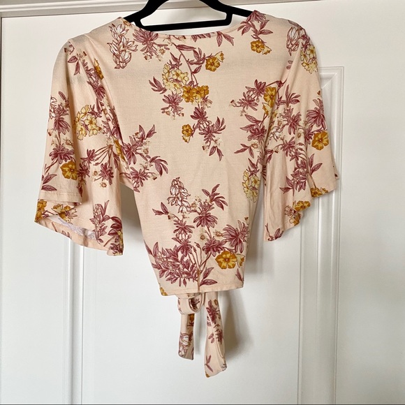 Floral Wrap Crop Top | B.P. Nordstrom - Picture 9 of 10